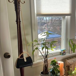 Elegant Black and Gold Handbag